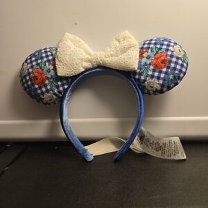 Floral minnie ears